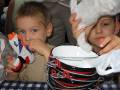 IMG_0520 Sokat rgtunk, de nem rgtunk eleget! Tpllkozsi vszhelyzet, adjon valaki kvircedlit a gyereknek!!!